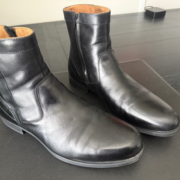 Florsheim Men's Medfield Plain Toe Zip Boot Fashion - Picture 1 of 6